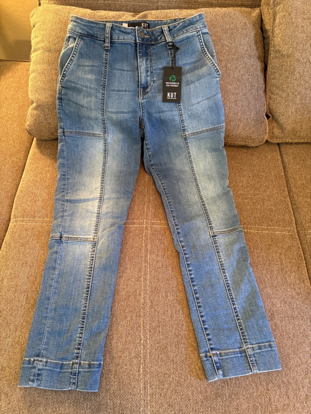 Kut from the Kloth Blue Denim Jeans with Contrast Stitching